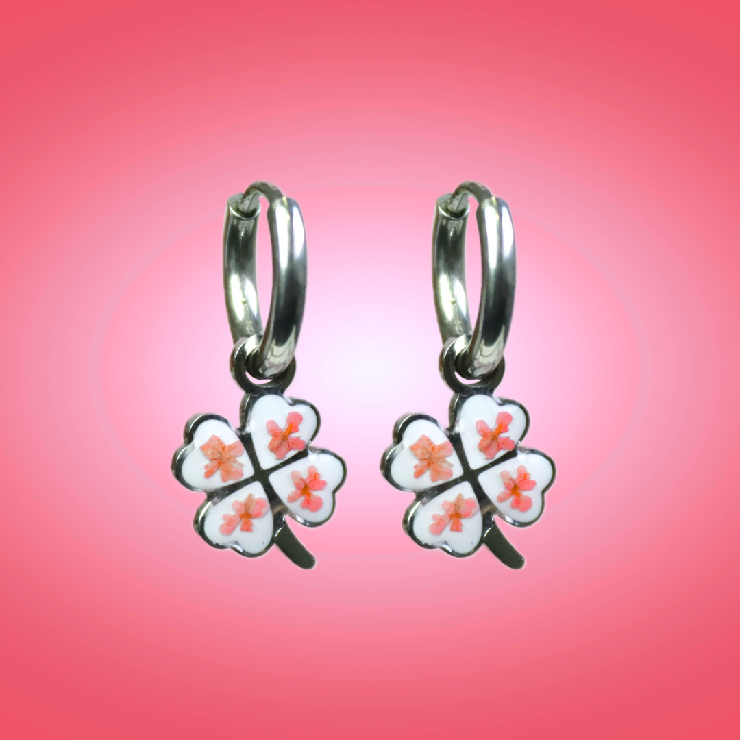 Orecchini a cerchio piccoli in acciaio inox con ciondolo Quadrifoglio e fiore Pizzo della regina Anna rosso