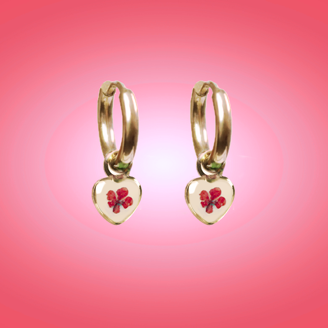 Orecchini a cerchio piccoli in acciaio inox con ciondolo a cuore e Pizzo della regina Anna rosso