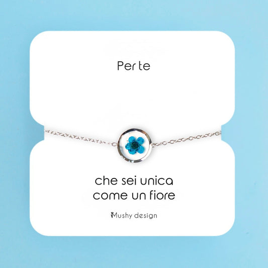 Bracciale in acciaio inox con ciondolo in resina e Fiore Selvatico blu