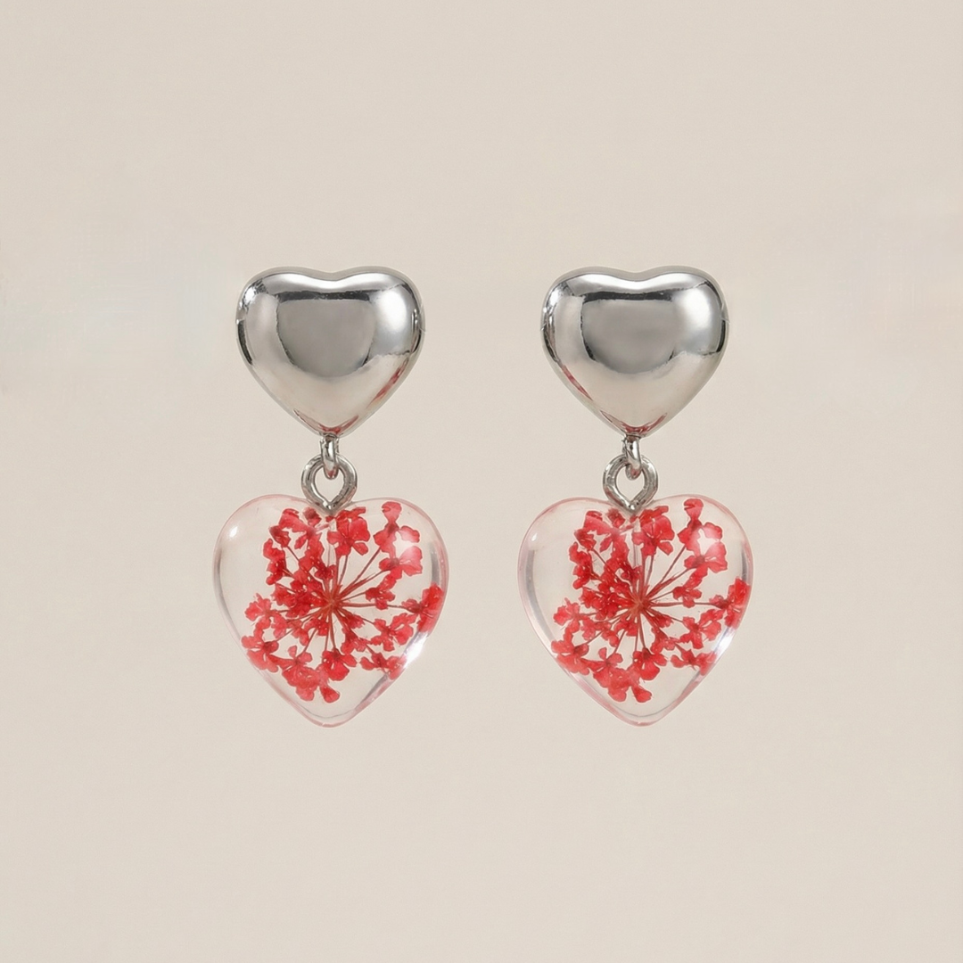 Orecchini Pendenti a Cuore in Resina con Fiori Veri di Pizzo della regina Anna rosso - Acciaio Inox