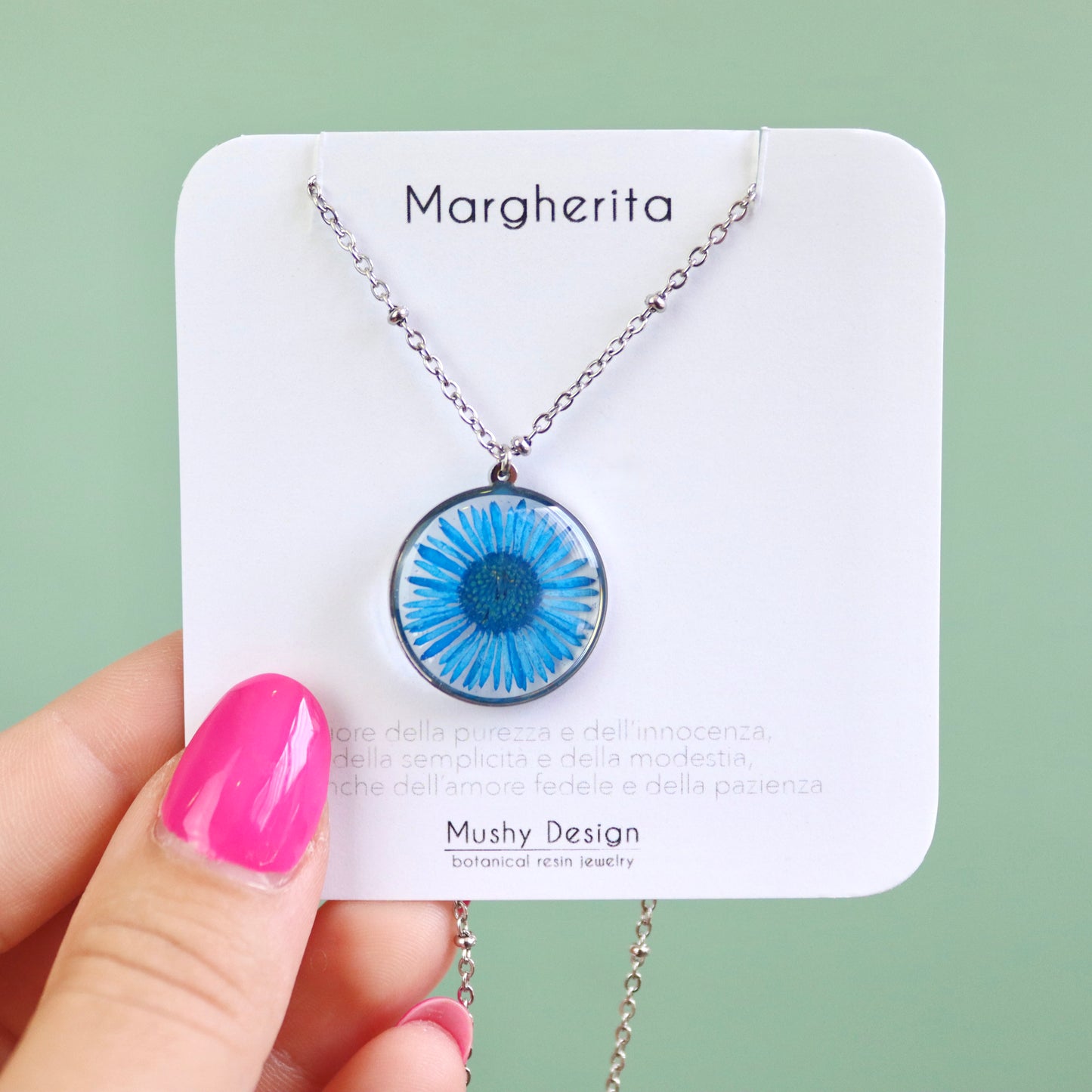 Collana in acciaio inossidabile e ciondolo in resina con Margherita blu