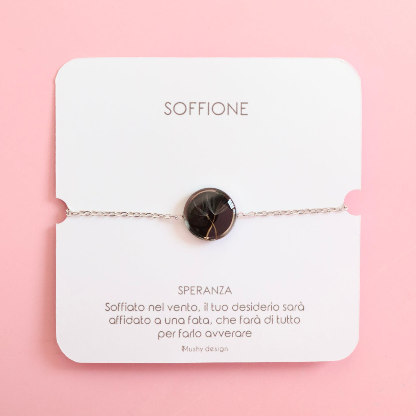 Bracciale con Soffione in resina sfondo nero, montatura in acciaio inox