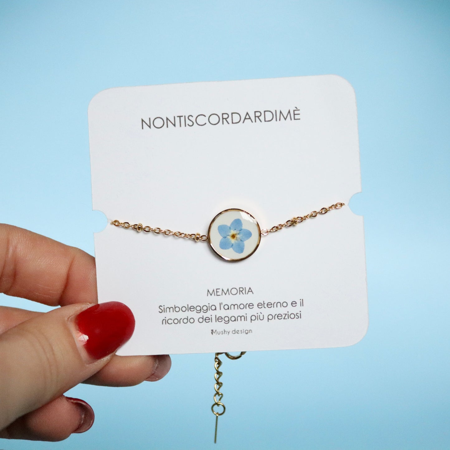 Bracciale in acciaio inox e ciondolo medaglione in resina con fiore vero Nontiscordardimé