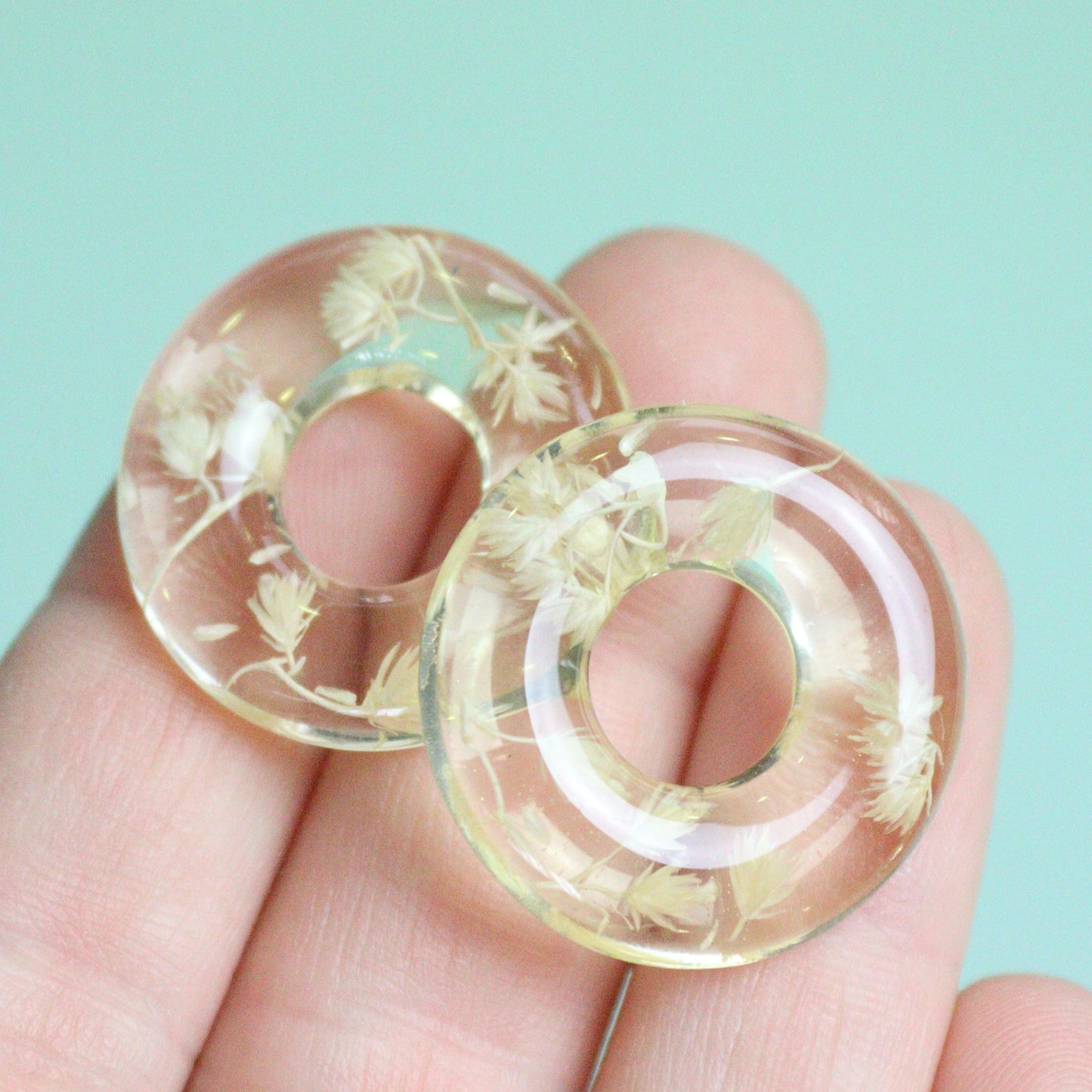 Ciondoli INTERCAMBIABILI per orecchini BLOOM - fiore Gypsophila in resina