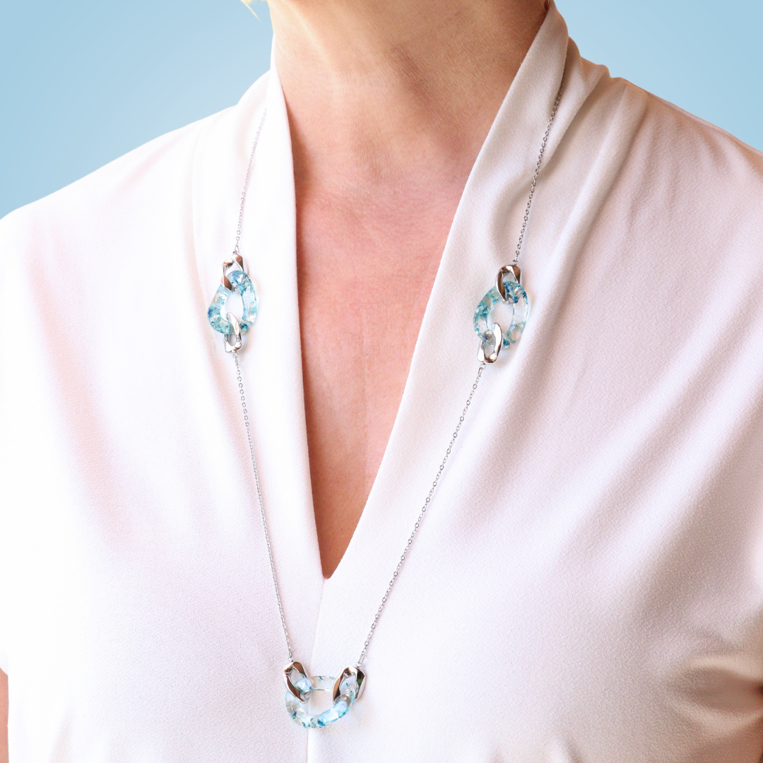 Collana LEGAME in acciaio inossidabile e resina con Pizzo della regina Anna blu