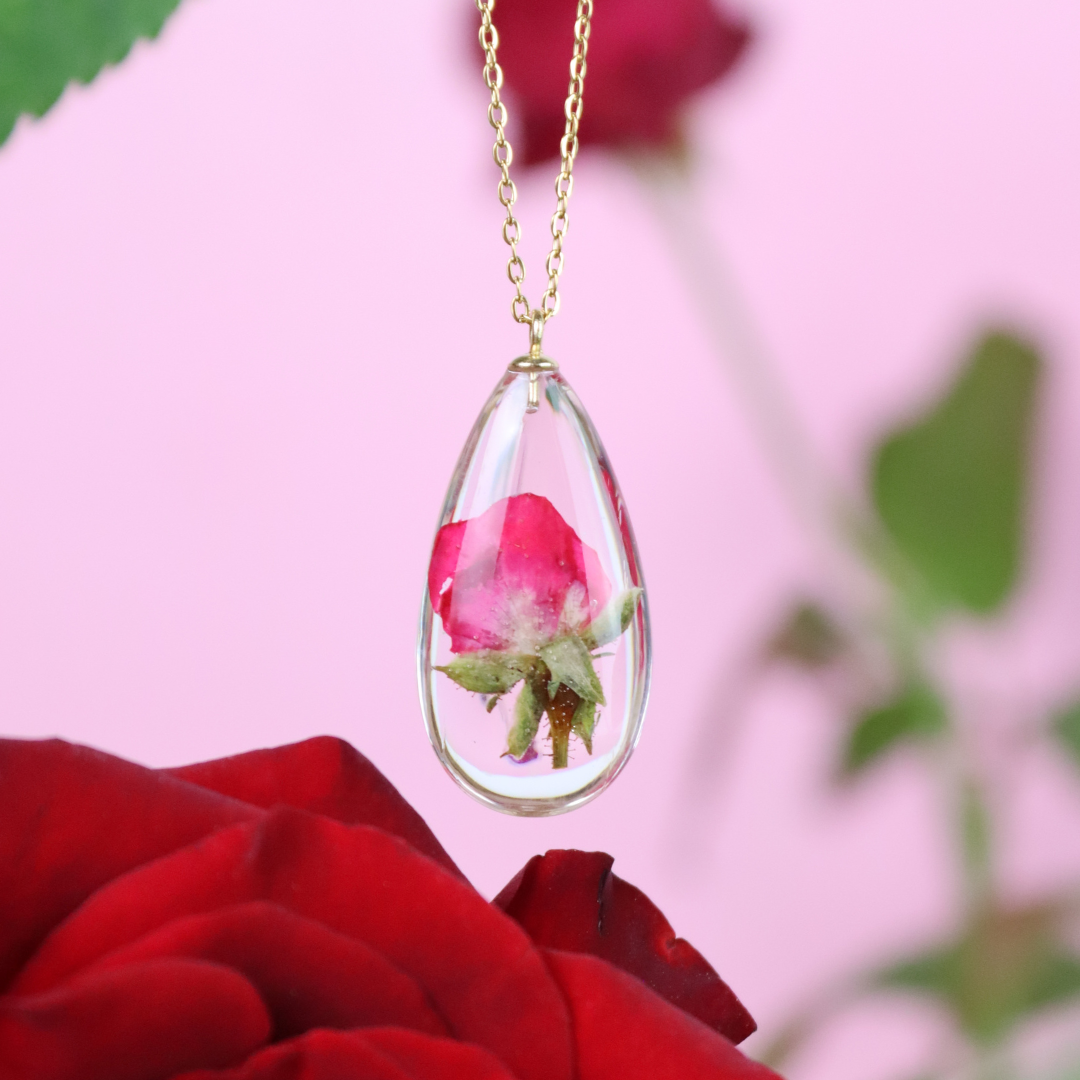 Collana in Resina con Fiore di Rosa Rossa - RUGIADA, Acciaio Inox