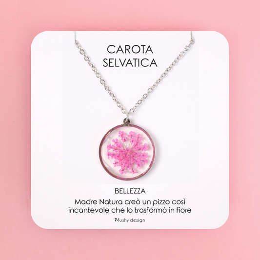 Collana in acciaio inossidabile e ciondolo in resina con pizzo della regina Anna fucsia