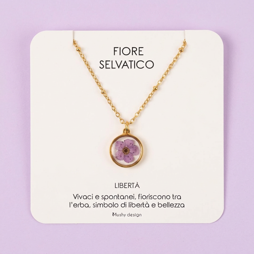 Collana in acciaio inossidabile e ciondolo in resina con fiore selvatico viola