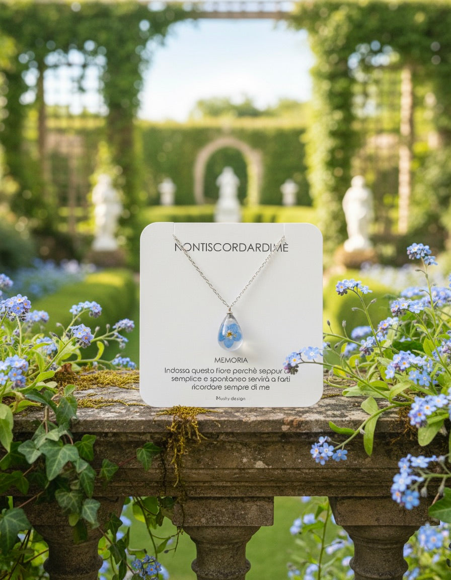 Collana RUGIADA in acciaio inossidabile e ciondolo in resina con Nontiscordardimé