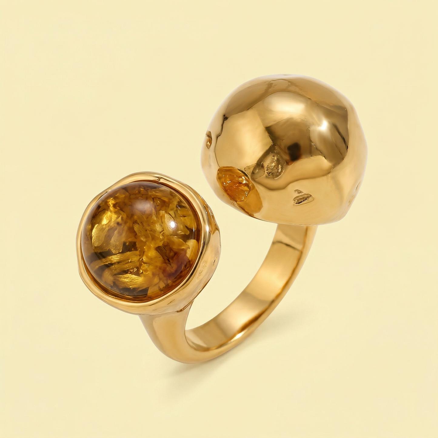 Anello PETRA regolabile in acciaio inox e fiore vero preservato nella resina GLIXIA arancio