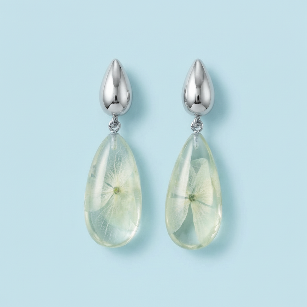 Orecchini Pendenti in Resina con Fiori Veri di Ortensia azzurra - RUGIADA, Acciaio Inox