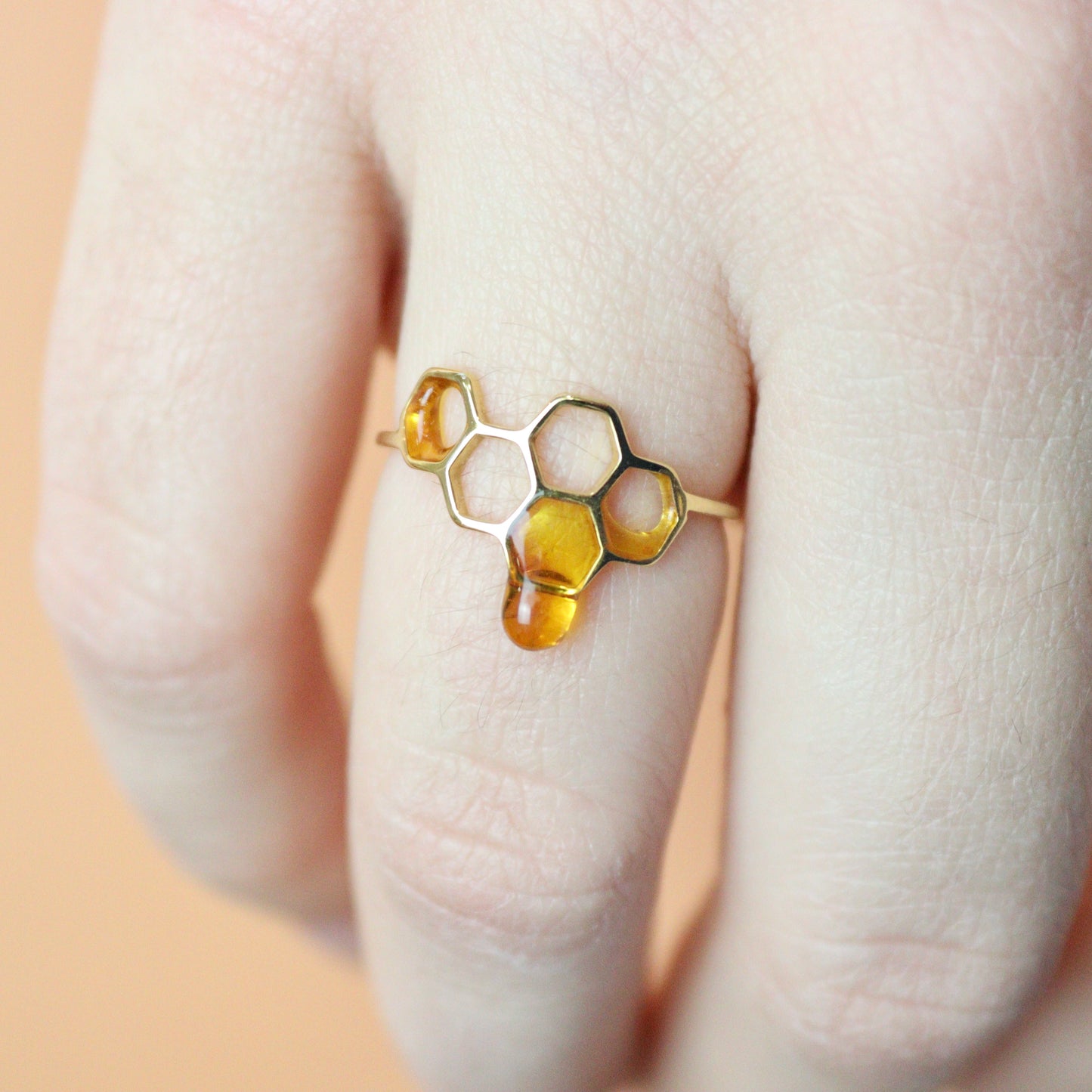 Anello alveare ape in acciaio inossidabile oro e miele in resina