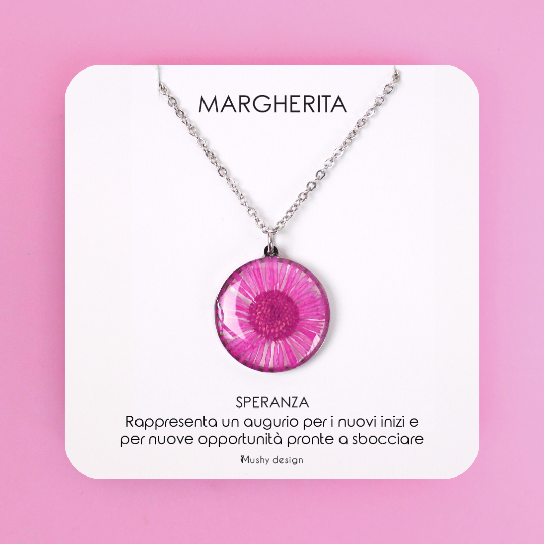 Collana in acciaio inossidabile e ciondolo in resina con Margherita fucsia